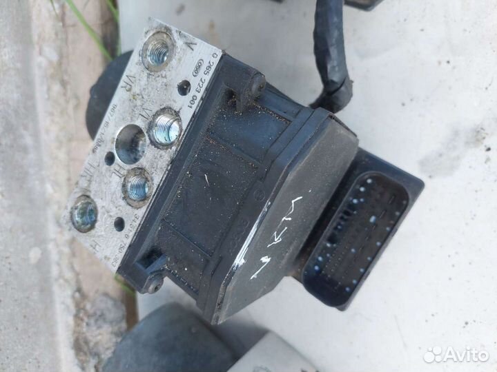 Бмв е39/38 блок абс 001 asc