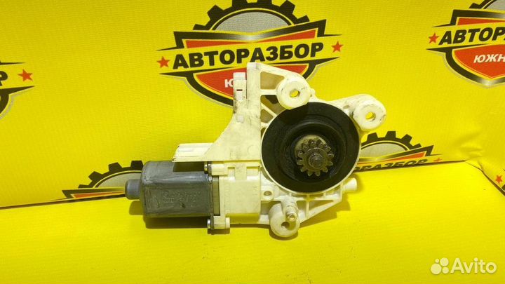 Моторчик стеклоподъемника Ford Focus