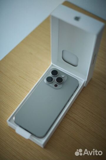 iPhone 15 Pro, 256 ГБ