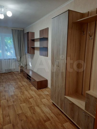 Комната 14 м² в 1-к., 1/4 эт.