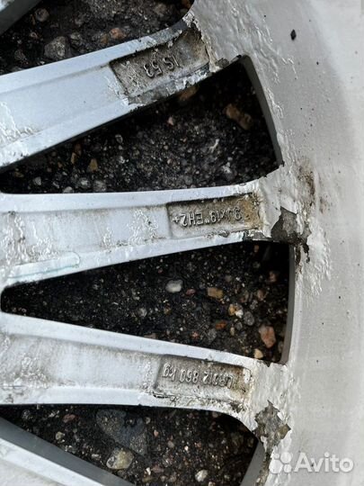 Оригинальные диски r19 на Range Rover Sport