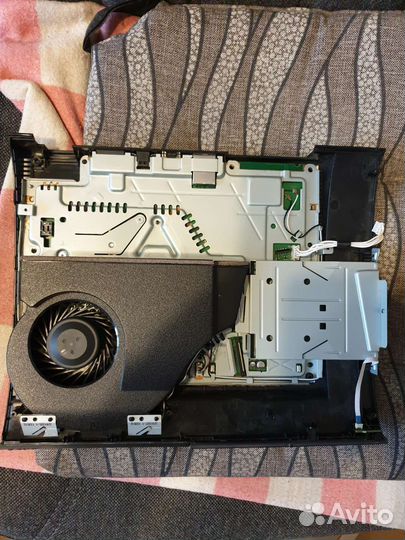 Sony PS3 super slim на запчасти