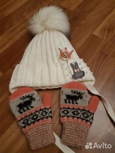 Комплект шапка и варежки