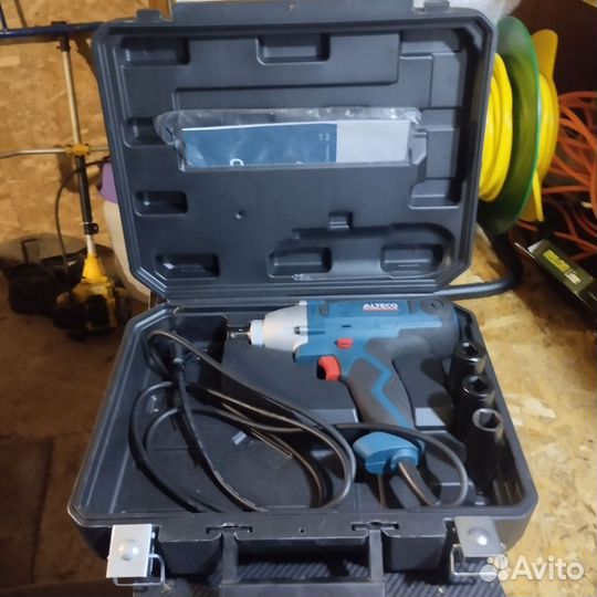 Гайковерт+головки электрический набор