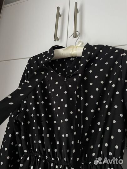 Платье в горошек
