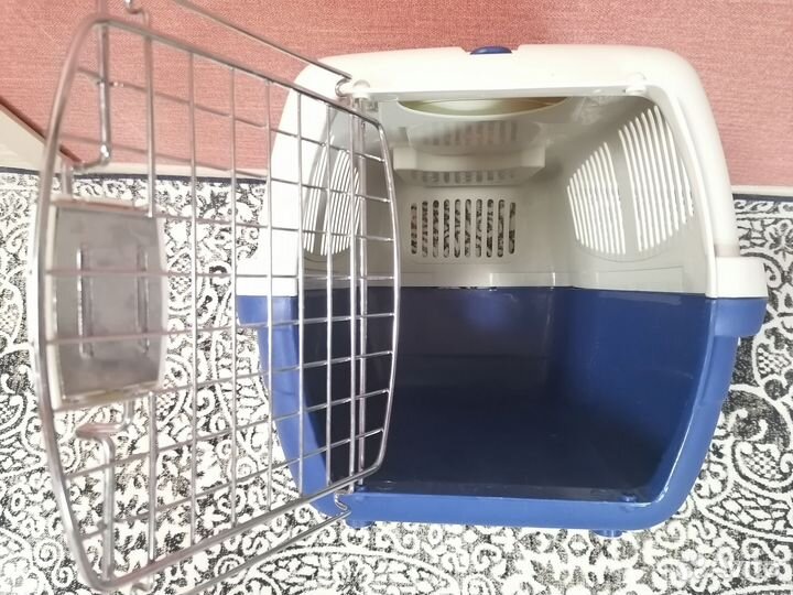 Переноска для животных пластиковая