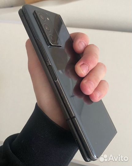 Samsung Galaxy Z Fold2, 12/256 ГБ