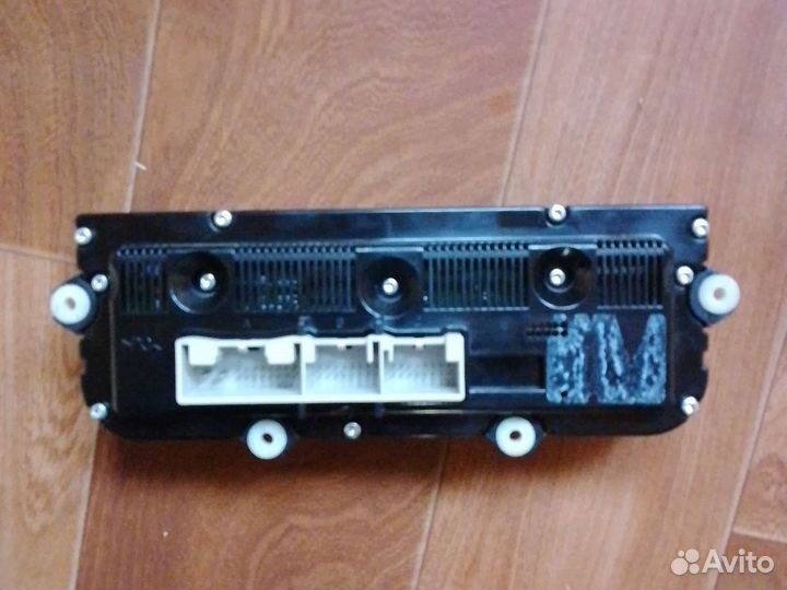 Блок управления климатом Фольксваген б6 Оригинал