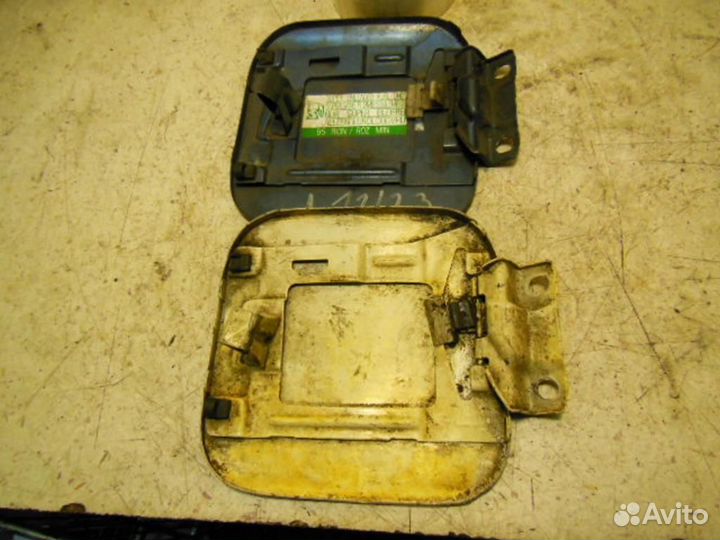 Лючок бензобака Rover 600