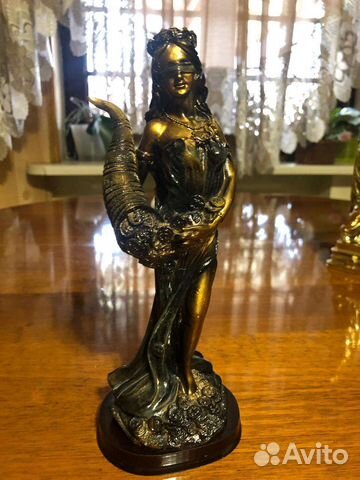 Статуэтка Фортуны