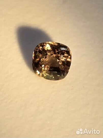 Сапфир изм.цвета 1.01 кт необлагорожен