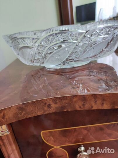 Ваза хрустальная