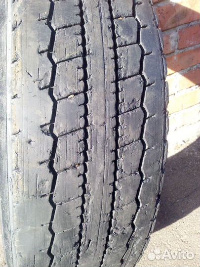 Продам шину Кама NU301 215/75 R17,5 126/124M