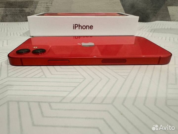 iPhone 12, 64 ГБ