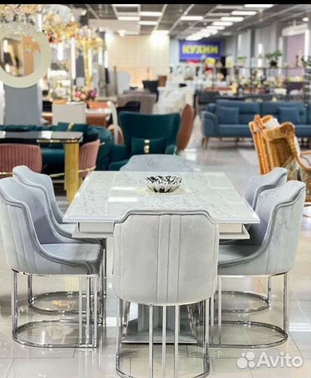 Стол и 6 стульев