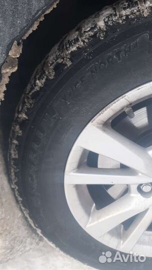 Michelin Agilis X-Ice North 205/60 R16