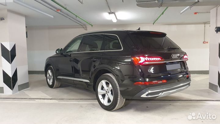 Audi Q7, 2022