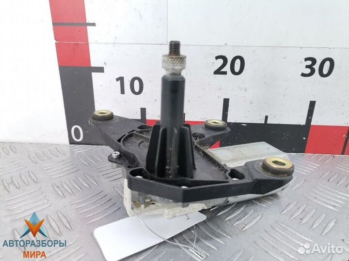 Моторчик заднего стеклоочистителя (дворника)