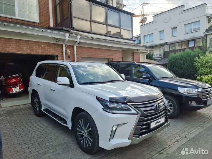 Lexus LX 5.7 AT, 2015, 205 000 км