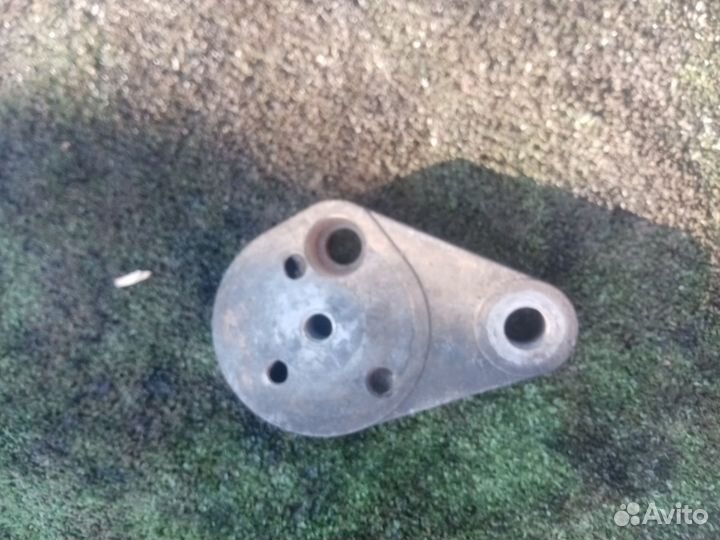 Натяжитель ремня Chrysler Voyager 3 2.5 ENC