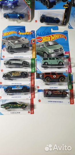 Hot wheels машинки