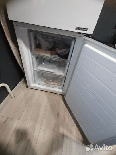 Холодильник бу