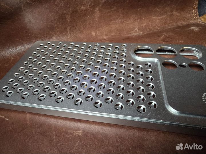 Чехол алюминиевый на samsung s24 ultra