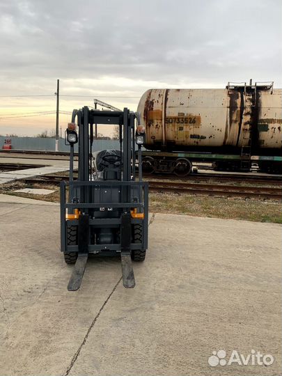 Вилочный погрузчик Goodsense FD15, 2023