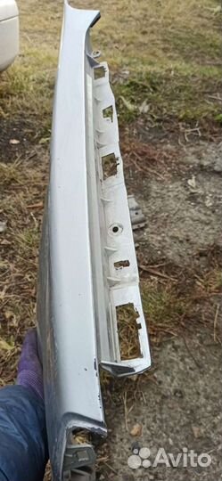 Правое переднее крыло nissan X-trail