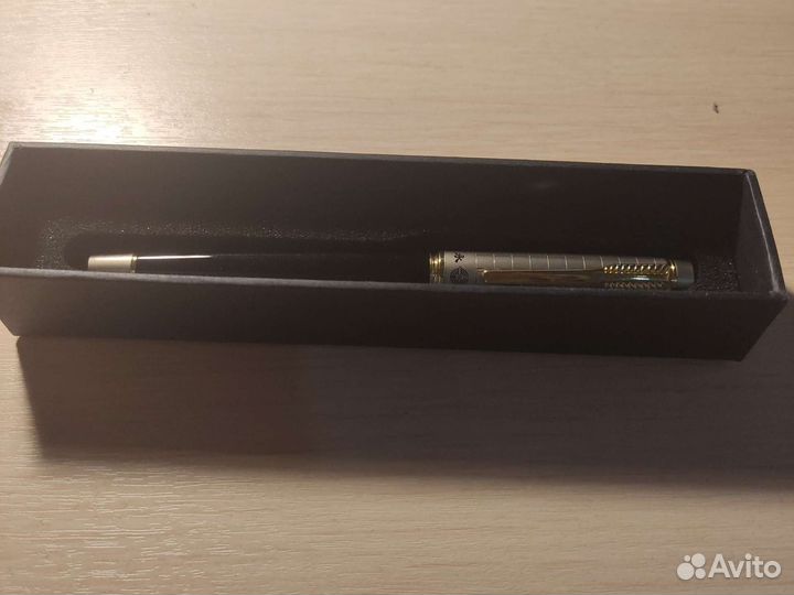 Перьевая ручка