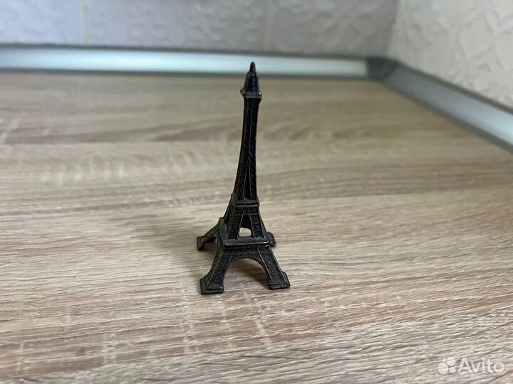 Сувенир Эйфелева башня латунь 7см