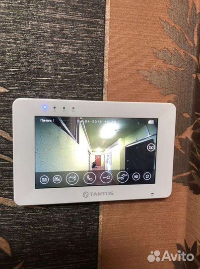 Установка видеодомофонов, видеонаблюдения,скуд