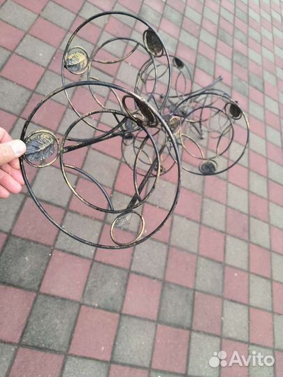 Подставка для цветов