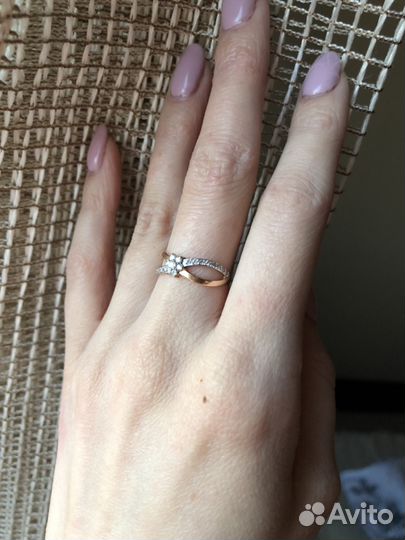 Кольцо из красного и белого золота