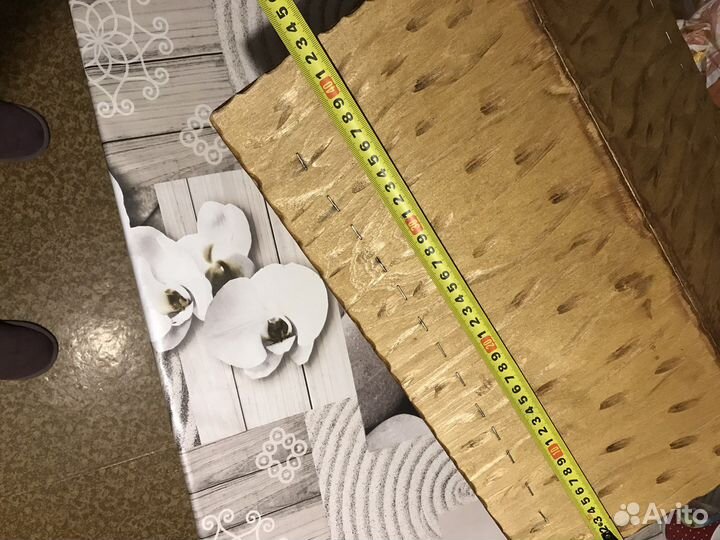 Кормушка для птиц и белок