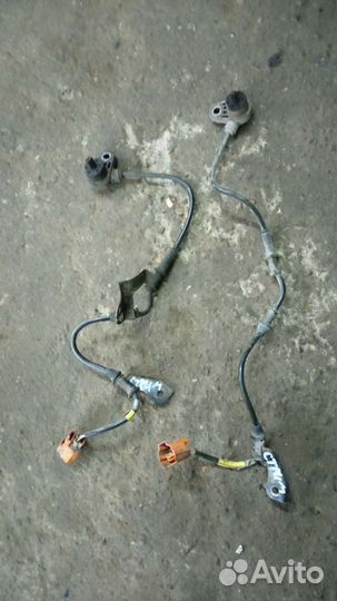 Задний датчик ABS Хонда Стрим