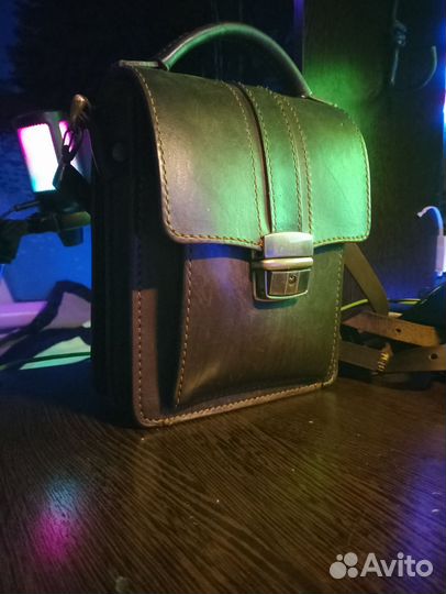 Кожаная сумка