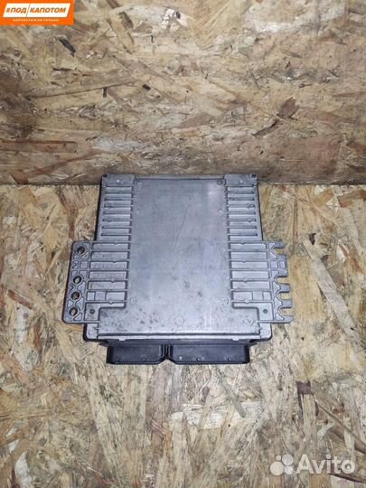 Блок управления двигателем Nissan MEC35-930