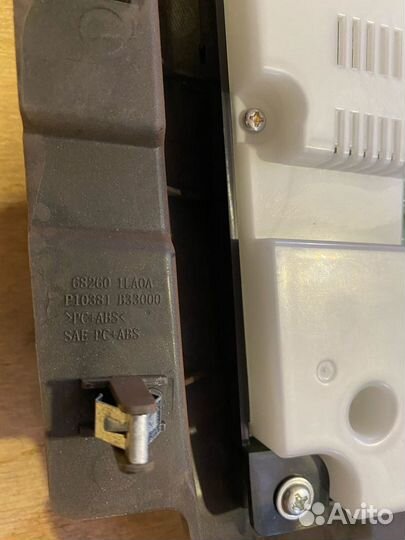 Nissan Patrol Y62 центральная панель