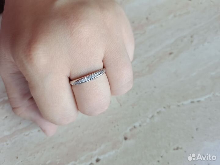 Серебряное кольцо