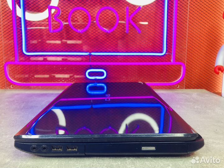 DNS TWC-N13M-GE2/Pentium B950/610M/ram 4gb/ssd