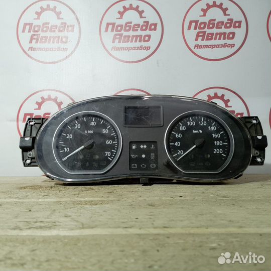 Щиток приборов логан