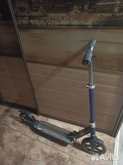 Самокат взрослый Roces