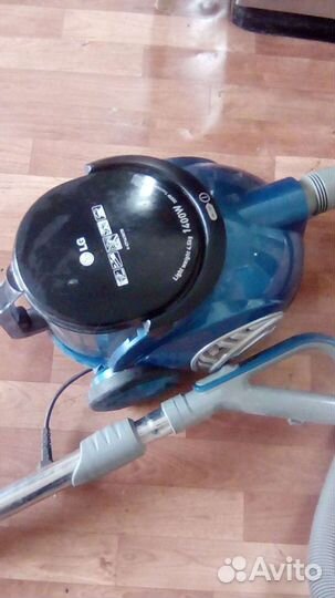 Продаю Пылесос lj