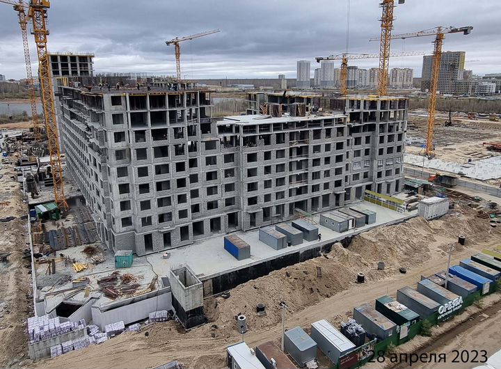 2-к. квартира, 79,9 м², 4/15 эт.