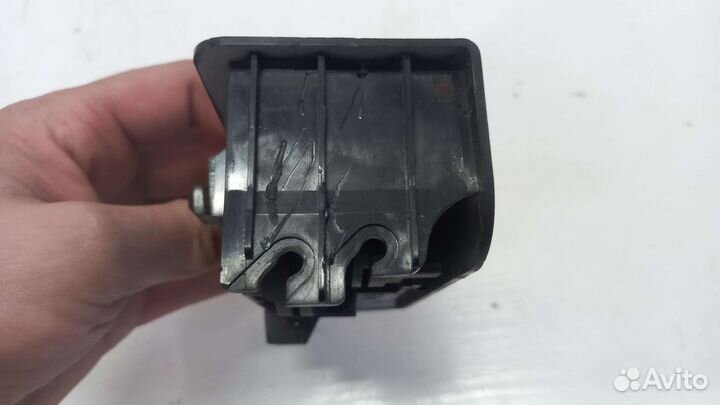 Ручка багажника Toyota Camry XV40