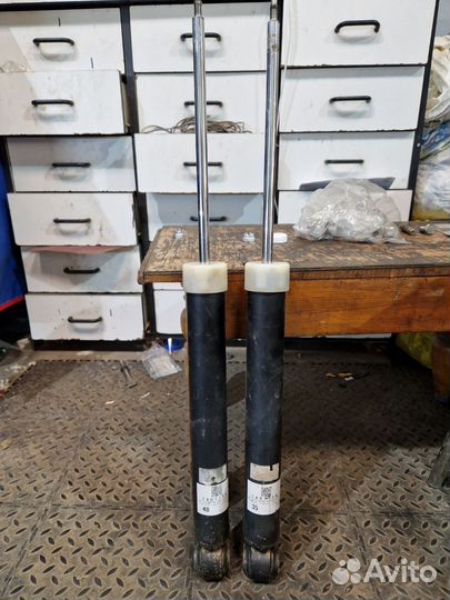 Задний амортизатор Mazda 6