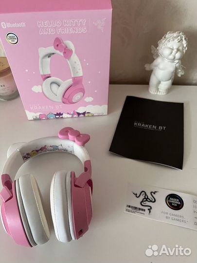 Беспроводные наушники Razer Kraken BT Hello Kitty