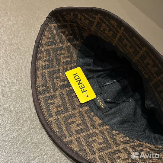 Панама Fendi