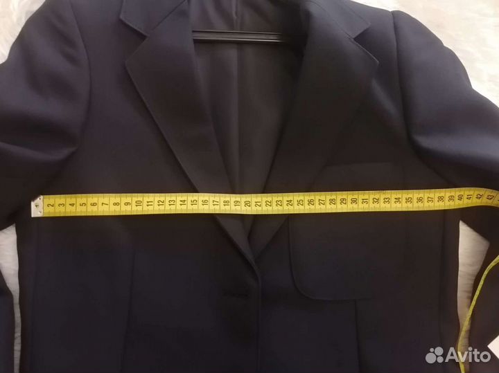 Новый пиджак на 8-9лет